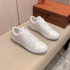 Louis Vuitton Low Shoes